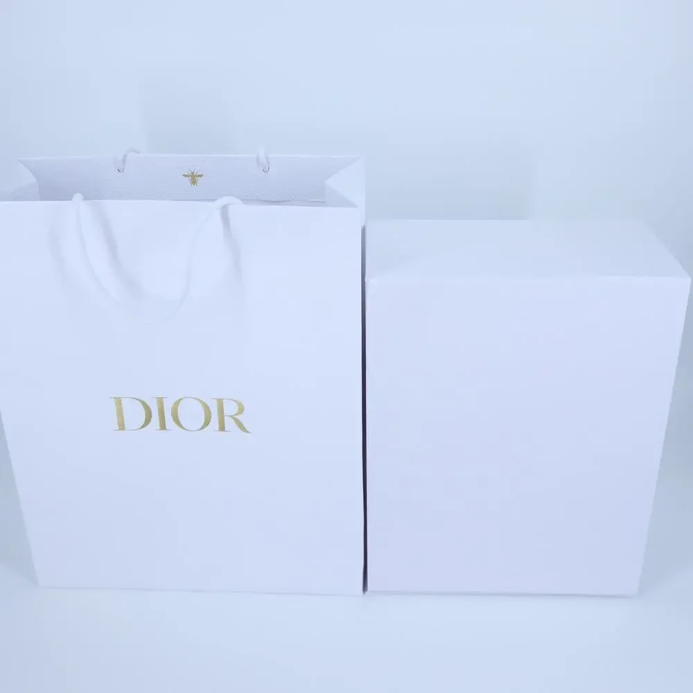 DIOR White Pebbled Flip Top Tab Closure Gift Box with Carry Bag